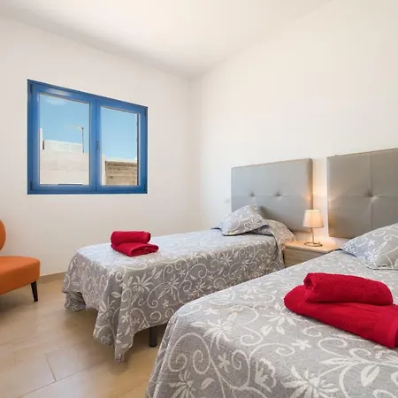 Calimas * Caleta de Sebo